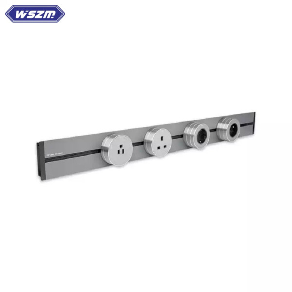 Mounting socket track